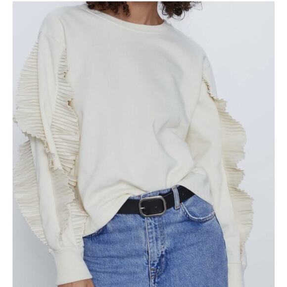 Zara Pleated Ruffle Sleeve Off Ivory Women's Crewneck Sweatshirt Sweater Small - Picture 1 of 10